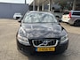 Volvo V70 2.5T 231pk Momentum Model 12 Xenon