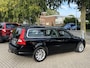 Volvo V70 2.5T 231pk Momentum Model 12 Xenon