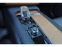 Volvo XC90 T8 Recharge AWD Inscription - Panorama/schuifdak - IntelliSafe Assist & Surround - 360º Camera - Harman/Kardon audio - Adaptieve LED koplampen - Verwarmde voorstoelen & stuur - Parkeersensoren voor & achter - Elektr. bedienb. voorstoelen met geheugen - Draadloze tel. lader - Standkachel - Extra getint glas - Inklapbare trekhaak - 20' LMV