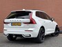 Volvo XC60 2.0 T6 Plug-in hybrid AWD Plus Black Edition Facelift, PHEV, Long range, Automaat, Panoramadak, Trekhaak semi elektrisch, 21 inch wielen, Harman Kardon audio, Park assist voor- en achter, Parkeercamera, Extra getint glas achter