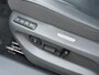 Volkswagen Tiguan 1.5 ETSI LIFE Edition Massage stoelen Leer Camera