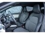 Renault Clio 1.0 TCe 90 Techno | Achteruitrijcamera | Parkeersensoren | LED Koplampen | Keyless Entry | Privacy Glas | Cruise Control | Climate Control | Navigatie 9,3 inch | Apple Carplay | Android Auto | Lichtmetalen Velgen 16 inch