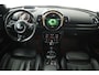 MINI Clubman 2.0 Cooper S Chili Serious Business (PANORAMADAK, HARMAN/KARDON, STOELVERWARMING, NAVIGATIE, CARPLAY, HEAD-UP DISPLAY)