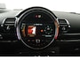 MINI Clubman 2.0 Cooper S Chili Serious Business (PANORAMADAK, HARMAN/KARDON, STOELVERWARMING, NAVIGATIE, CARPLAY, HEAD-UP DISPLAY)