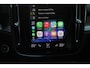 Volvo XC40 T4 190PK Automaat Momentum Pro Navigatie / Apple Carplay / Semi elektrisch wegklapbare trekhaak / Lederen bekleding
