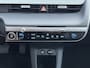 Hyundai Ioniq 5 Connect + 77.4 kWh met aanvullende optie's / SOH 100% / Dealer Onderhouden / WLTP 507 km / CCS Snel Laden / Lederen Bekleding / Stoelventilatie / Elektr. Voorstoelen / Stuur-, Stoel- & Achterbankverwarming / Navi / Apple Carplay & Android Auto / 19" LM wielen /