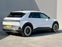Hyundai Ioniq 5 Connect + 77.4 kWh met aanvullende optie's / SOH 100% / Dealer Onderhouden / WLTP 507 km / CCS Snel Laden / Lederen Bekleding / Stoelventilatie / Elektr. Voorstoelen / Stuur-, Stoel- & Achterbankverwarming / Navi / Apple Carplay & Android Auto / 19" LM wielen /