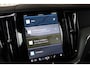 Volvo XC60 T6 Recharge AWD Long Range 350PK Dark Google Infotainment / Elektrisch schuif-kanteldak / 22" lichtmetalen velgen / Stoelventilatie-verwarming voor / Stuurwielverwarming