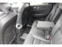 Volvo XC60 T6 Recharge AWD Long Range 350PK Dark Google Infotainment / Elektrisch schuif-kanteldak / 22" lichtmetalen velgen / Stoelventilatie-verwarming voor / Stuurwielverwarming