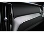 Volvo XC60 T6 Recharge AWD Long Range 350PK Dark Google Infotainment / Elektrisch schuif-kanteldak / 22" lichtmetalen velgen / Stoelventilatie-verwarming voor / Stuurwielverwarming
