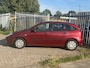 Ford Focus 1.6-16V Futura 5 deurs! Airco ECC l Navi l Trekhaak l LEER! INRUIL KOOPJE! NIEUWE APK!