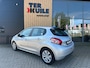 Peugeot 208 1.2 VTi Envy / Navi / Parkeersensoren