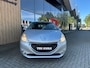 Peugeot 208 1.2 VTi Envy / Navi / Parkeersensoren