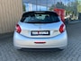 Peugeot 208 1.2 VTi Envy / Navi / Parkeersensoren