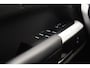 Land Rover Defender 2.0 P400e 110 X-Dynamic HSE [ Panorama Meridian Luchtvering Leder Apple/Android ]