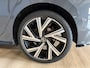 Volkswagen Golf 1.5 eTSI R-Line Business+ Panorama | Camera | Head Up | Stuur Verwarming | Adaptive Cruise | Isofix | NAP