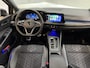 Volkswagen Golf 1.5 eTSI R-Line Business+ Panorama | Camera | Head Up | Stuur Verwarming | Adaptive Cruise | Isofix | NAP