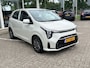 Kia Picanto 1.0 DPI DynamicLine | Stoel- en stuurverwarming | DAB | Navi | Apple/Android | Camera | Cruise control