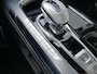 Voyah Free Flagship | Black Line Exterieur | Panoramadak | Dynaudio Hi-Fi | 360° Camera | Luchtvering | Adaptieve Cruise Control | Dodehoekassistent | Apple CarPlay | Android Auto | Elektrisch Verstelbare Stoelen + Massage | Stoelverwarming | Stoelventilatie | Sfeerverlichting | Elektrische Achterklep