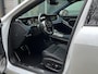 Voyah Free Flagship | Black Line Exterieur | Panoramadak | Dynaudio Hi-Fi | 360° Camera | Luchtvering | Adaptieve Cruise Control | Dodehoekassistent | Apple CarPlay | Android Auto | Elektrisch Verstelbare Stoelen + Massage | Stoelverwarming | Stoelventilatie | Sfeerverlichting | Elektrische Achterklep