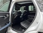 Voyah Free Flagship | Black Line Exterieur | Panoramadak | Dynaudio Hi-Fi | 360° Camera | Luchtvering | Adaptieve Cruise Control | Dodehoekassistent | Apple CarPlay | Android Auto | Elektrisch Verstelbare Stoelen + Massage | Stoelverwarming | Stoelventilatie | Sfeerverlichting | Elektrische Achterklep