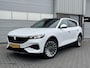 Voyah Free Flagship | Black Line Exterieur | Panoramadak | Dynaudio Hi-Fi | 360° Camera | Luchtvering | Adaptieve Cruise Control | Dodehoekassistent | Apple CarPlay | Android Auto | Elektrisch Verstelbare Stoelen + Massage | Stoelverwarming | Stoelventilatie | Sfeerverlichting | Elektrische Achterklep