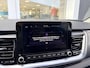 Kia Stonic 1.0 T-GDi MHEV DynamicLine | Lichtmetalen Velgen | Climate Control | Cruise Control | Parkeersensoren achter | Achteruitrijcamera