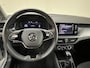 Skoda Kamiq 1.0 TSI Ambition 110 PK DSG7 inklapb. trekhaak / Apple Carplay / PDC / Camera / Stoelverw. / Keyless