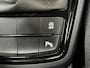 Skoda Kamiq 1.0 TSI Ambition 110 PK DSG7 inklapb. trekhaak / Apple Carplay / PDC / Camera / Stoelverw. / Keyless