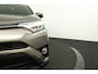 Toyota RAV4 2.5 Hybrid AWD Style | 1650 kg trekgewicht | Adaptive Cruise Control | Parkeersensoren | Achteruitrijcamera |