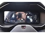 Lynk & Co 01 276PK Automaat More / Adaptive cruise control / Leren bekleding / Elektrisch verstelbare stoelen / Schuif- kanteldak / Stoel- en stuurverwarming / Parkeersensoren V+A / 360 Graden Camera / Elektrische achterklep / 20" lichtmetalen velgen