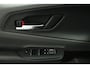 Toyota Prius 2.0 Plug-in Hybrid 220 Executive | Panoramadak | Dealeronderhouden | Stoelverwarming | 10 Jaar Garantie! |