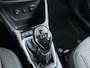 Opel Crossland X 1.2 Turbo Online Edition / Navigatie via Carplay / Parkeersensoren / Stuur -en Stoelverwarmd / 16'' LMV