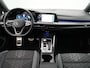 Volkswagen Golf 1.5 eTSI R-Line Business | IQ Matrix | Apple Carplay/Android Auto | Panorama dak | Black Style | Sfeerverlichting |