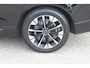 Volvo XC60 2.0 T6 Plug-in hybrid AWD Ultra Dark Luchtvering / Panoramisch schuif-kanteldak / Semi elektrisch wegklapbare trekhaak / Harman Kardon Audio