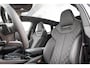 Audi A5 Avant 2.0 e-hybrid 367pk quattro S edition Competition | 20" Velgen | Panoramadak | S5 Uitlaat | Trekhaak | Head-up