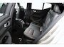 Volvo XC40 T4 Recharge Inscription | Trekhaak | Leder | Adaptive Cruise | SOH 88% | Stoel/Stuurverwarming | LED | 19 Inch | Camera | CarPlay/Android Auto