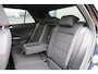 Volkswagen T-Roc 1.5 TSI 150pk DSG Sport Business R-Line ,Led,Trekhaak ,Navi, Achteruitrijcamera, Virtual cockpit, DAB+ , PDC, LMV19" ,Electr. achterklep, Carplay etc.