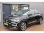 Volkswagen T-Roc 1.5 TSI 150pk DSG Sport Business R-Line ,Led,Trekhaak ,Navi, Achteruitrijcamera, Virtual cockpit, DAB+ , PDC, LMV19" ,Electr. achterklep, Carplay etc.