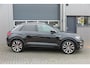 Volkswagen T-Roc 1.5 TSI 150pk DSG Sport Business R-Line ,Led,Trekhaak ,Navi, Achteruitrijcamera, Virtual cockpit, DAB+ , PDC, LMV19" ,Electr. achterklep, Carplay etc.