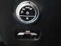 Mercedes-Benz C-klasse 180 Luxury Line | Panoramadak | Stoelverwarming | Onderweg-naar-dealer