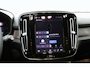 Volvo XC40 Recharge Plus 70 kWh | Adaptive Cruise | SOH 94% | BLIS | Camera | DAB | Luxe Bekelding | CarPlay/Android Auto | Elektrische Achterklep | Privacy Glass