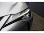 Lexus UX 250h F Sport First Edition | Achteruitrijcamera | 2 Eigenaren | Navigatie | Cruise control | Electrische Achterklep