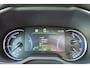 Toyota RAV4 2.5 Hybrid Business Automaat | Apple Carplay / Android auto | Intelligente parkeersensoren voor en achter | 9 speaker JBL audio | Bekleding, zwart kunstleder | Stoelverwarming op beide voorstoelen, in