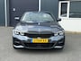 BMW 3-Serie 320d xDrive*PANO*M-Pakket*Carplay*Sfeerverlichting*Adaptive cruise*Stoelverwarming*Sportstoelen*