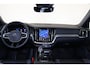 Volvo V60 T8 Recharge AWD Plus Dark - Panorama/schuifdak - IntelliSafe Assist & Surround - 360º Camera - Harman/Kardon audio - Verwarmde voorstoelen, stuur & achterbank - Parkeersensoren voor & achter - Elektr. bedienb. voorstoelen met geheugen - Head up display - Extra getint glas - Inklapbare trekhaak - 18' LMV