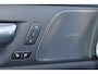 Volvo V60 T8 Recharge AWD Plus Dark - Panorama/schuifdak - IntelliSafe Assist & Surround - 360º Camera - Harman/Kardon audio - Verwarmde voorstoelen, stuur & achterbank - Parkeersensoren voor & achter - Elektr. bedienb. voorstoelen met geheugen - Head up display - Extra getint glas - Inklapbare trekhaak - 18' LMV