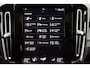 Volvo XC40 T5 Plug-in hybrid Ultimate Bright - Panorama/schuifdak - IntelliSafe Assist & Surround - Harman/Kardon audio - Parkeercamera achter - Draadloze tel. lader - Elektr. bedienb. voorstoelen met links geheugen - Parkeersensoren voor & achter - Extra getint glas - 19' LMV