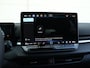 Volkswagen T-Roc R-Line First Edition 1.5 eTSI 150 PK | Headup display | Panoramadak | Trekhaak | Electrische achterklep |