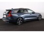 Volvo V60 T6 Recharge AWD Plus Dark - Panorama/schuifdak - IntelliSafe Assist & Surround - 360º Camera - Harman/Kardon audio - Verwarmde voorstoelen, stuur & achterbank - Parkeersensoren voor & achter - Elektr. bedienb. voorstoelen met geheugen - Head up display - Extra getint glas - 19' LMV